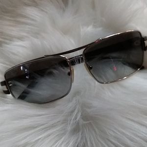 Authentic Prada sunglasses with serial code
